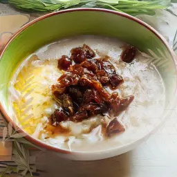 Millet And Milk And Ghee And Honey Fattah